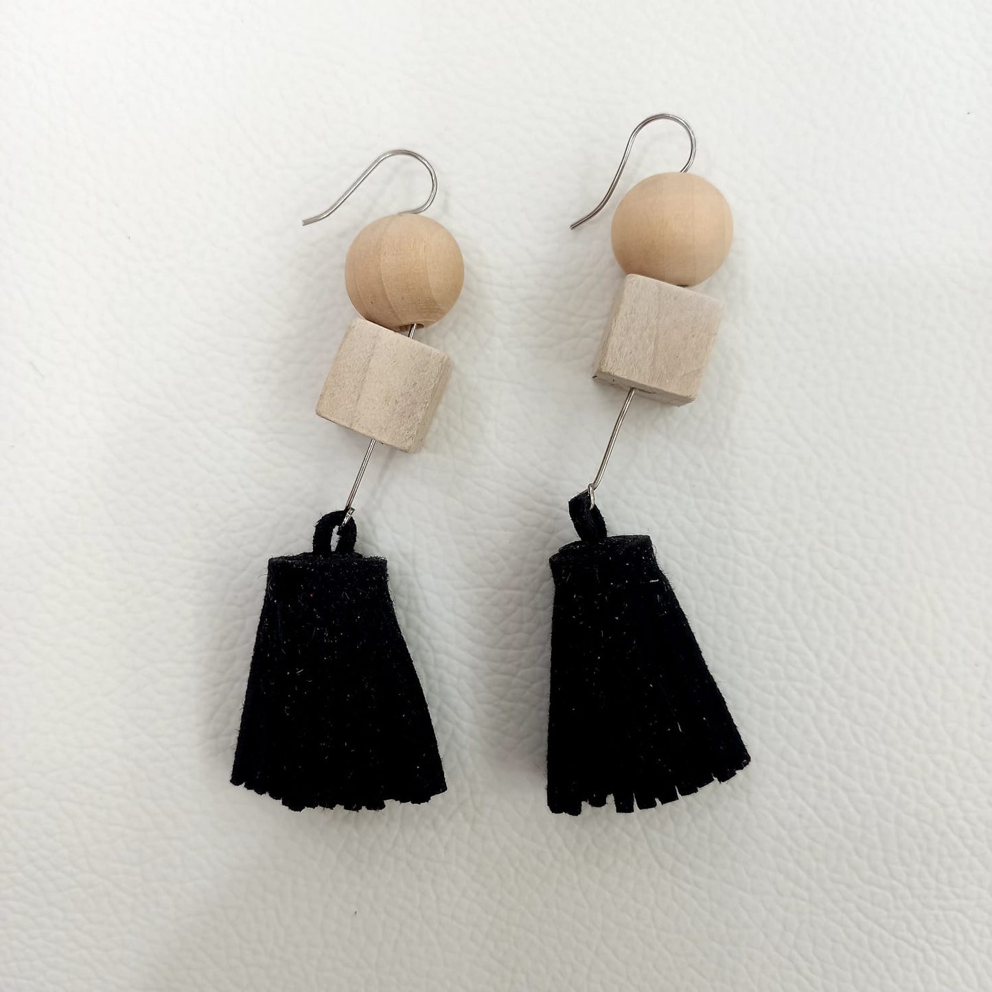 Noir Wood Swingers Earrings black wooden gigt