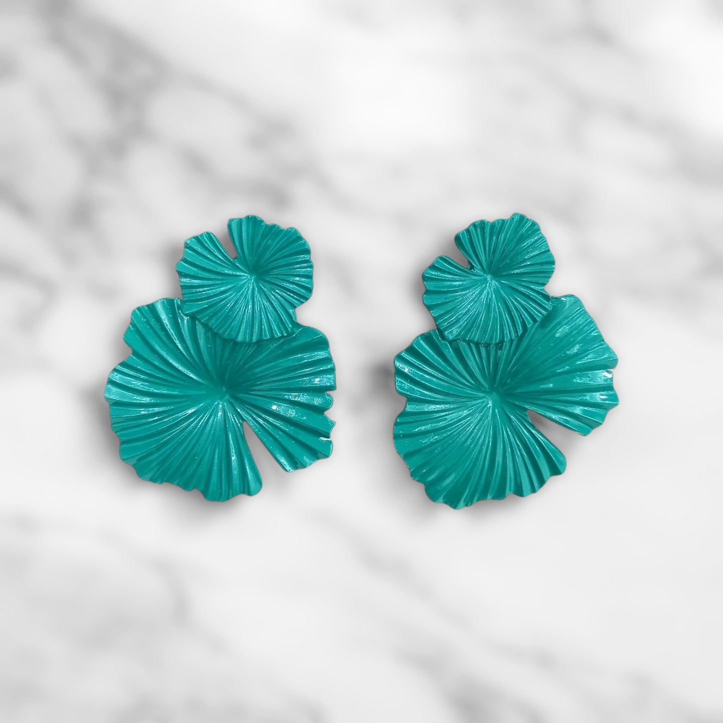 Green Contemporary flower stud earrings gift