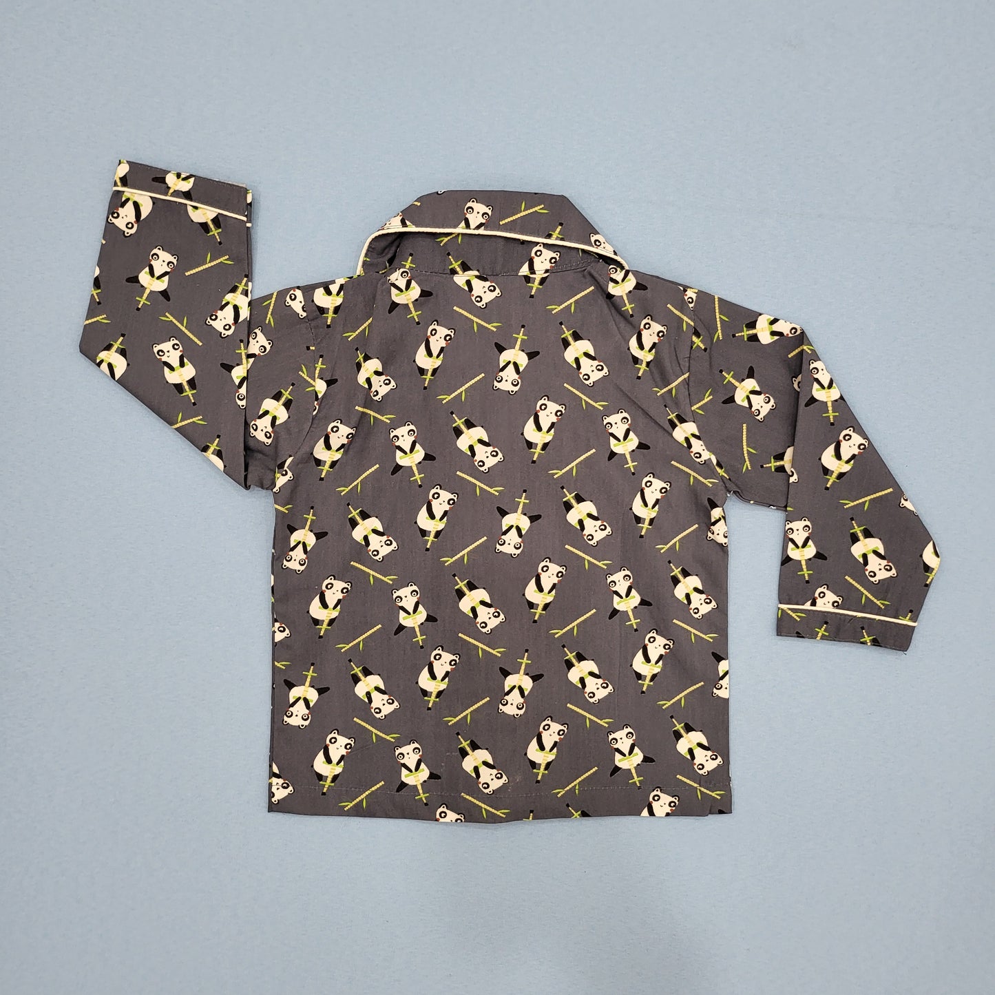 Travel in style with baby Panda print grey sleepwear for children