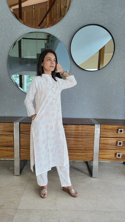 Orange and white Leaf print Cotton Kurta with Pants