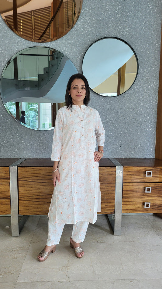 Orange and white Leaf print Cotton Kurta with Pants