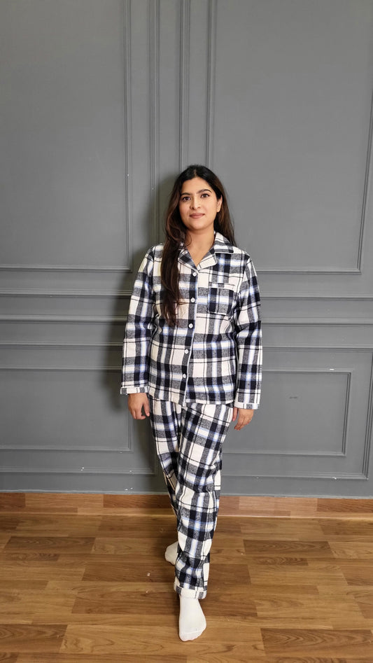 Blue Checkered Women's Winter Flannel Nightsuit Set