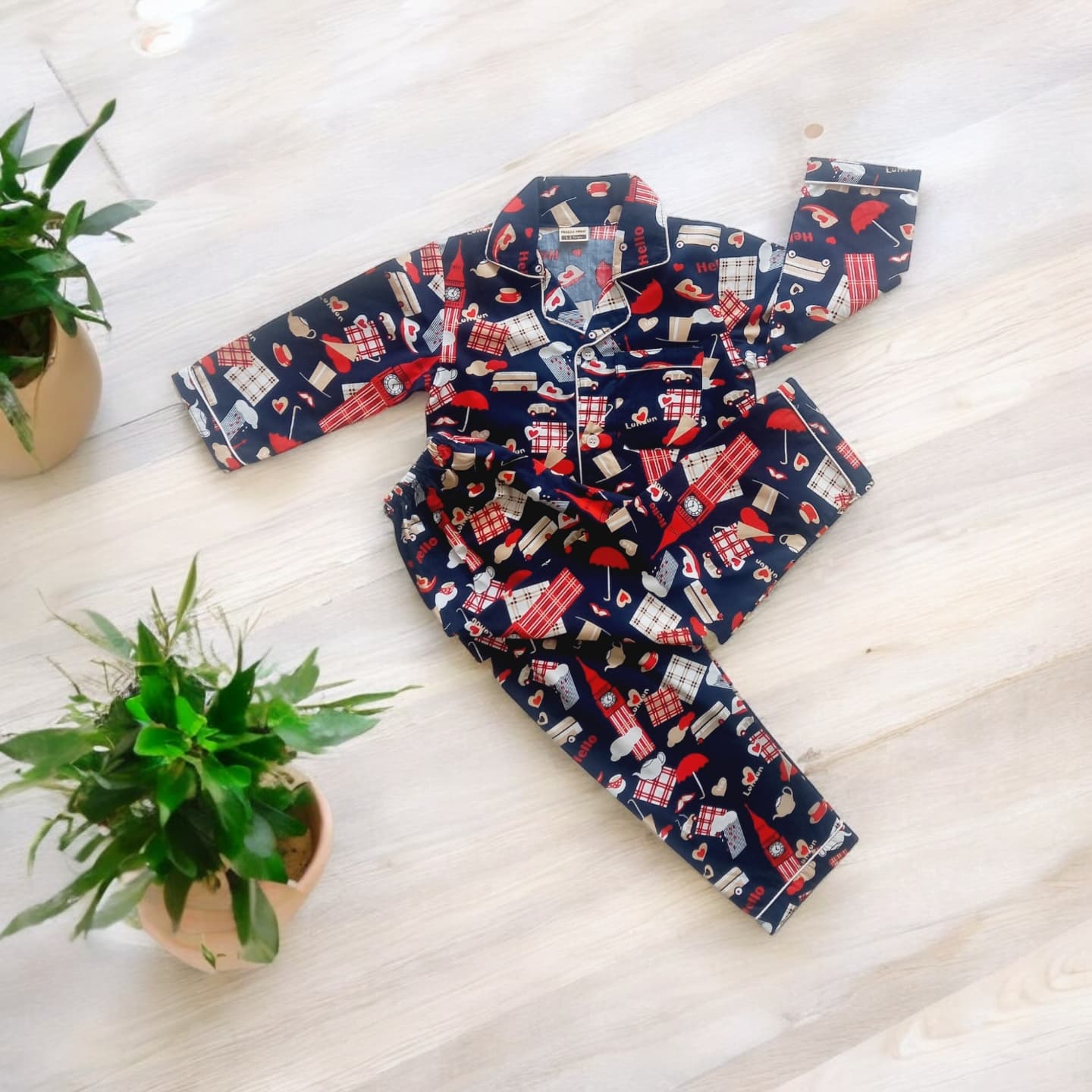 Clock Tower Print Blue and Red Cotton Unisex kids Nightsuit set