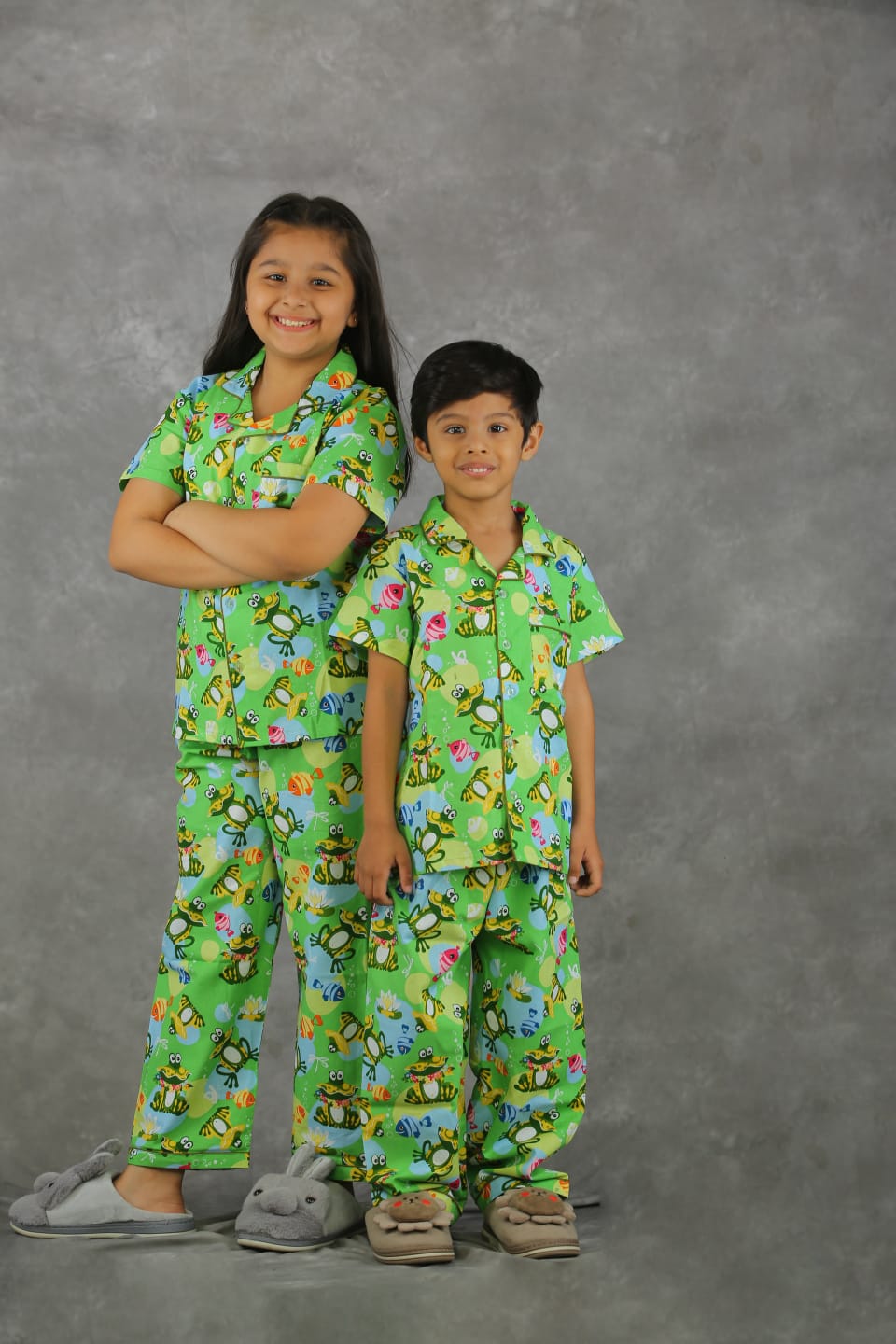 shop online premium cotton  Green Frog Printed Night Suit Set for siblings