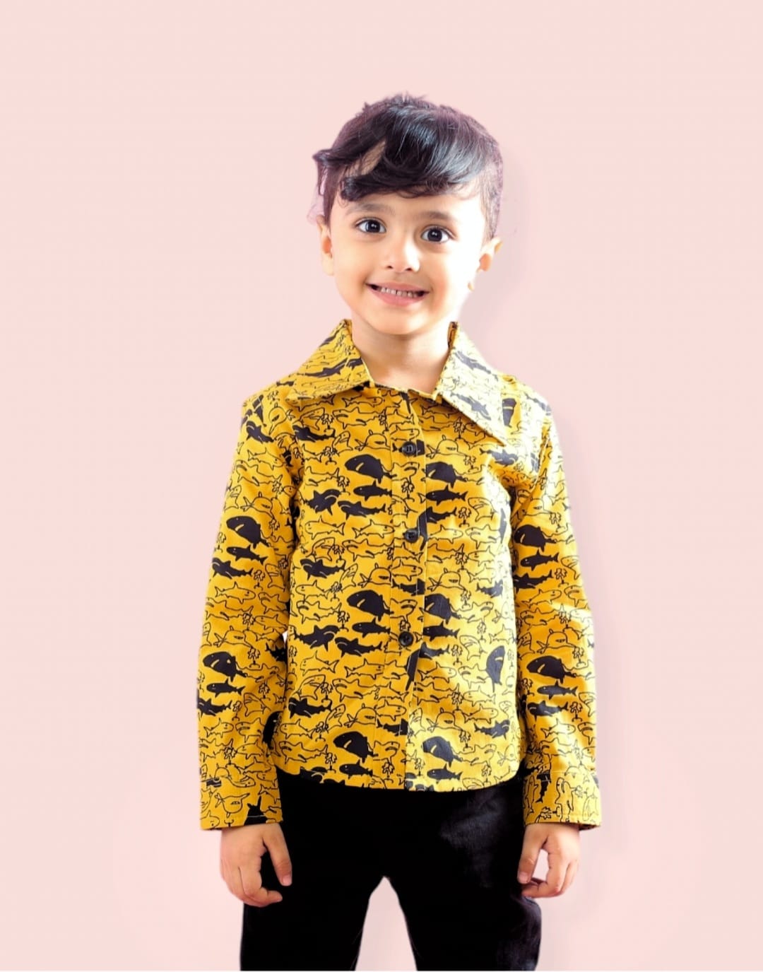 Freesia array Yellow Fish Print Shirt for Girls